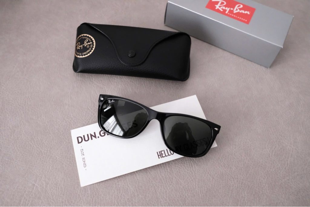 Kính mát Ray-Ban NEW WAYFARER RB 2132