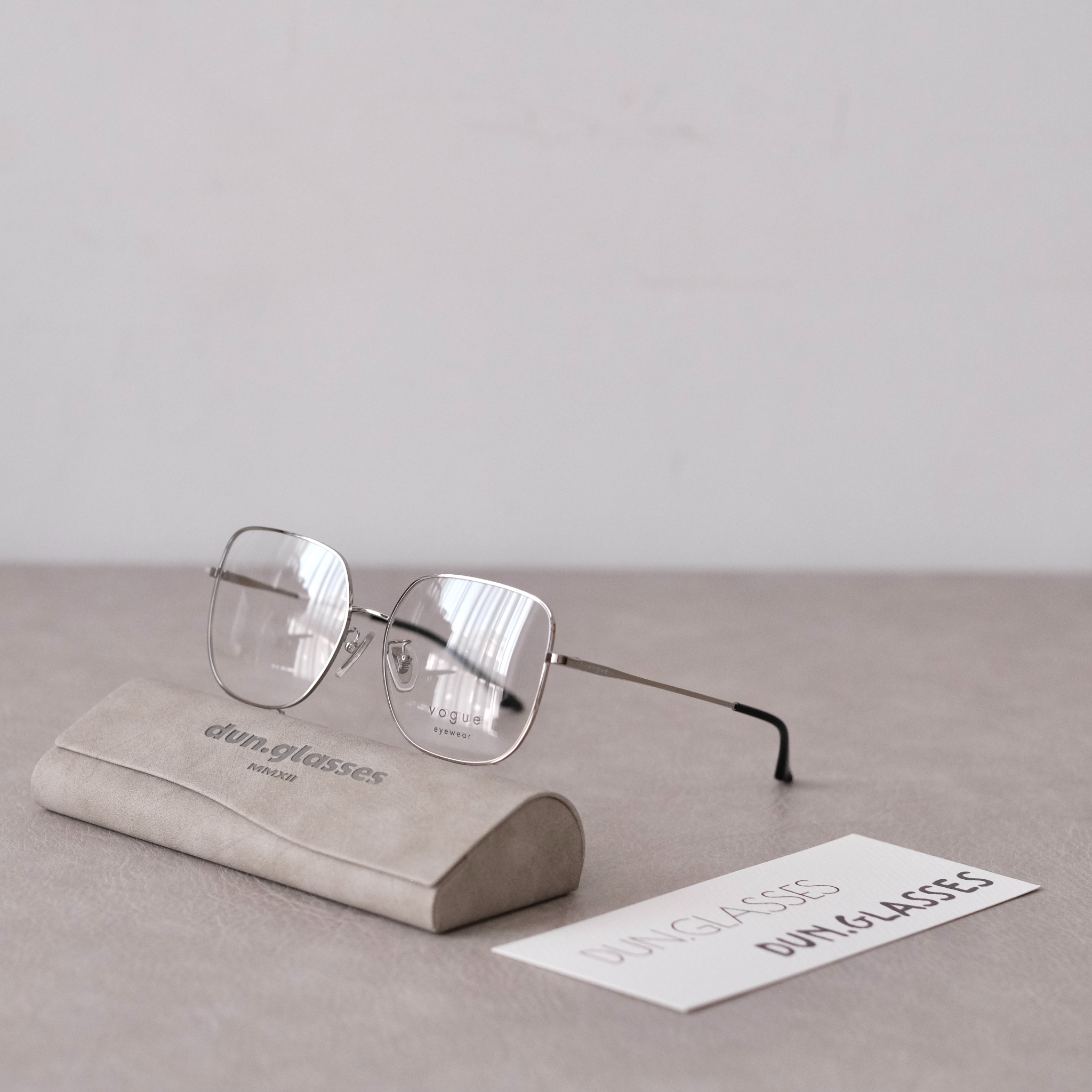 Mắt kính VOGUE VO 4238 D - Ảnh 4