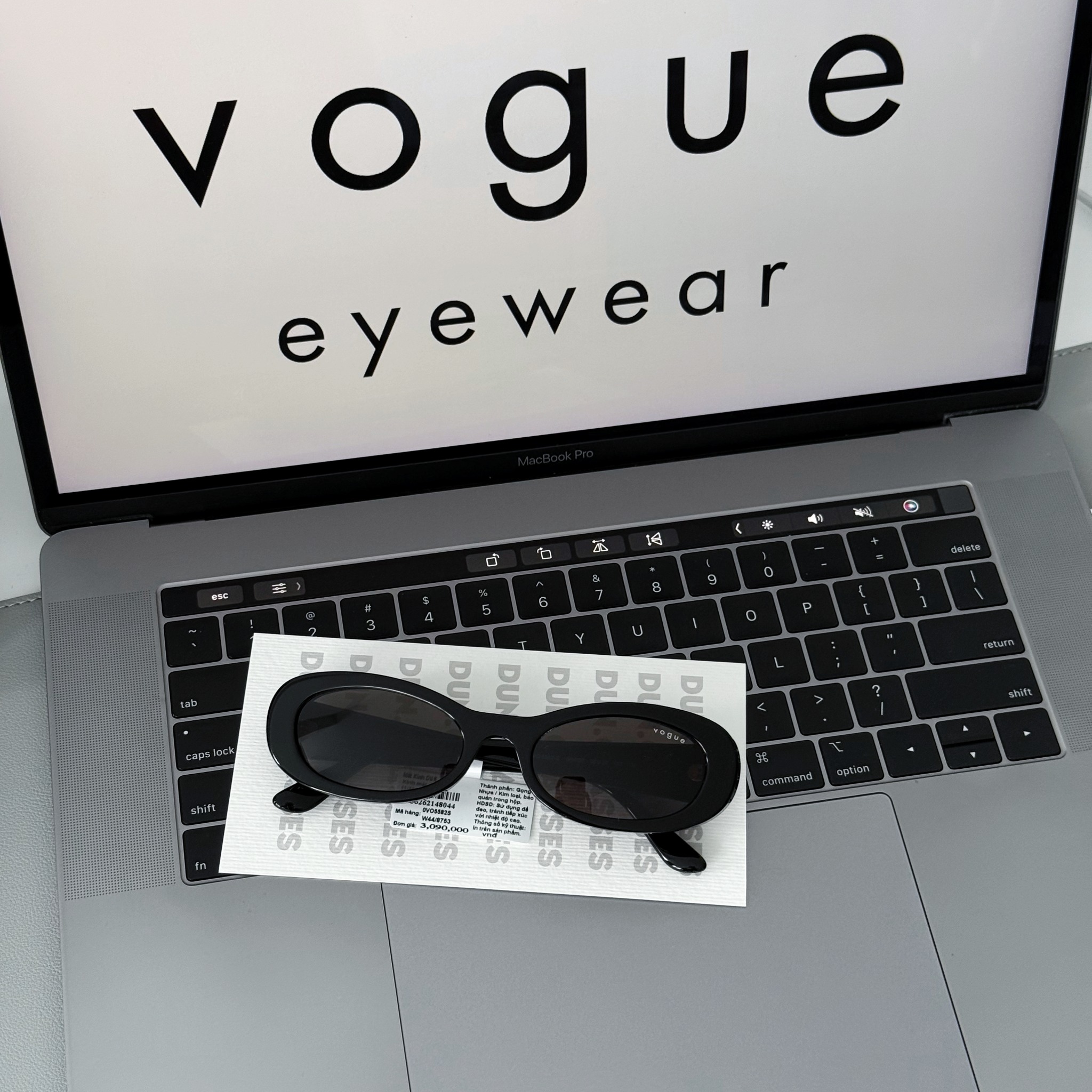 Kính mát oval VOGUE VO 5582 S - Ảnh 6
